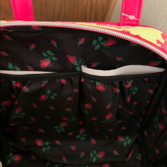 Betsey Johnson 3 Piece Cosmetic Floral Set - Picture 4 of 7